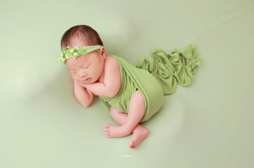 抚州宝宝趴着睡是积食吗 抚州宝宝趴着睡是积食吗